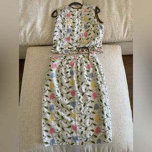 2 Piece Vintage Set.